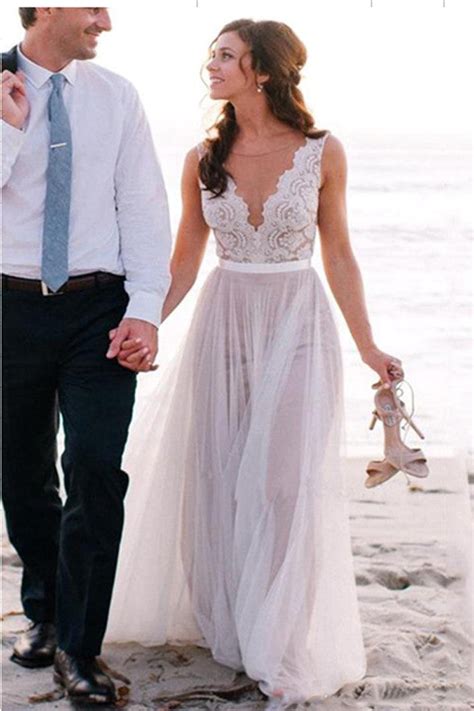 New Arrival Lace See Through Elegant Beach Wedding Dress Bridal Gowns