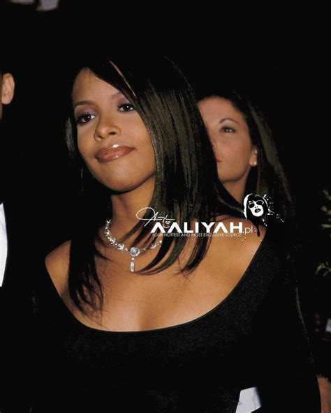 Pin By 𝕀𝕥𝕤𝕜𝕚𝕞𝕠𝕣𝕒♡ On Aaliyah Aaliyah Aaliyah Haughton Aaliyah Style