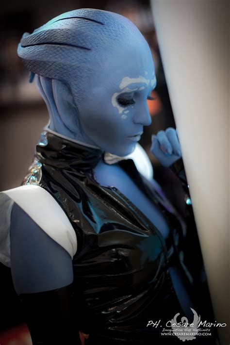 This Mass Effect Asari Cosplay Looks Good Enough For The Movie