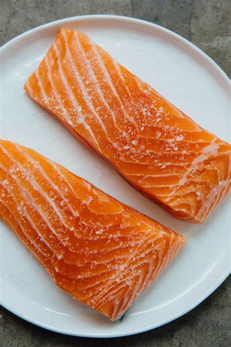 And if you're cooking for a group, it's easier to fit several fillets or salmon steaks in a. How To Cook Perfect Salmon Fillets | Kitchn