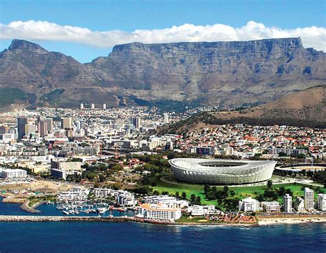 South Africas Iconic Table Mountain In Cape Town Goway