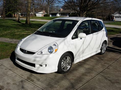 Research the 2007 honda fit at cars.com and find specs, pricing, mpg, safety data, photos, videos, reviews and local inventory. Curbside Update/QOTD - 2007 Honda Fit Sport - Lacking Clarity