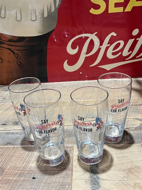 Pfeiffers Famous Beer Glasses 16 Ounces Pfeiffer Brewing Company