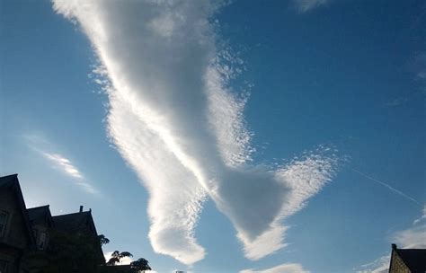 Cloud Formations Look Like Hand And Legs Of God Daily Mail Online