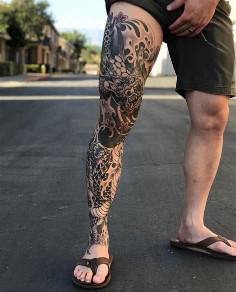 Leg Sleeve Maneentattoo 👈🏼💦 Tatuagem Carpa Na Perna Tatuagem Na Perna Tatuagens Perna