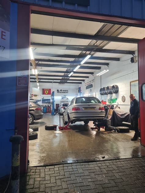 Be your own mechanic at stew's self service garage! Gallery - DBA Self Service Garage