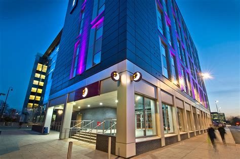 Premier Inn Leeds City Centre Whitehall Road Hotel Updated 2021