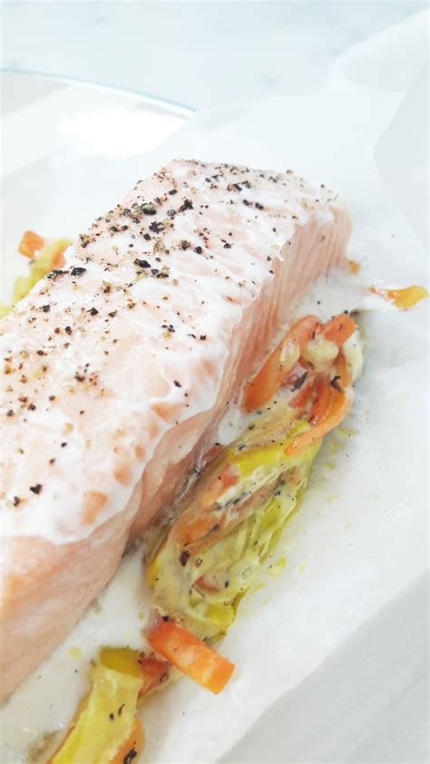Quick And Easy Salmon Baked In Parchment Paper