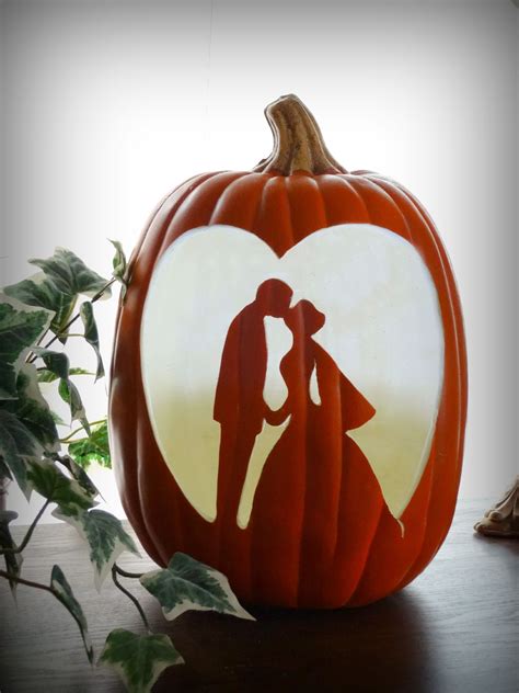 Foam Hand Carved Wedding Pumpkinbride And Grooms 1st Kiss Pumpkin