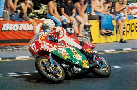 Countdown to classic tt 2021. FIVE FOR FIGHTING. Pipeburn's Top 5 Isle of Man TT Bikes ...