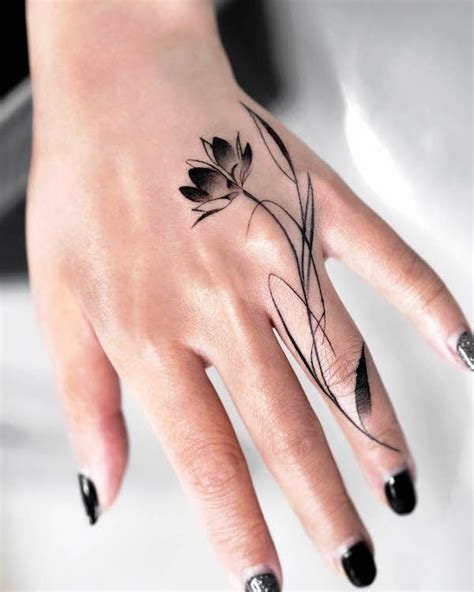 76 Hand Tattoos For Women With Meaning Our Mindful Life Classy