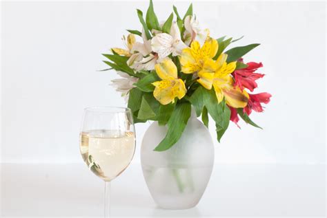 According to the message, the scammer pretended to be a courier delivering an unexpected gift of wine and flowers. Wine And Flower Free Stock Photo - Public Domain Pictures
