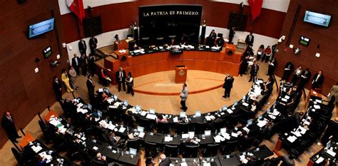 It looks like you may be having problems playing this video. Austeridad en México: Senado gastó más de USD $150 mil en nuevas instalaciones