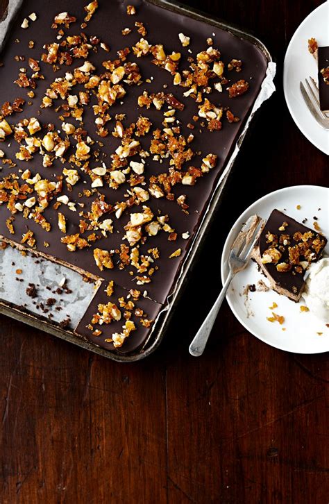 Chocolate mousse cake entenmann's 0.17 cake 230.0 calories 33.0 grams carbs 11.0 grams fat 2.0 grams protein. Chocolate mousse slice with hazelnut praline | Recipe ...