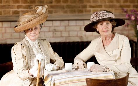 New Yorks Plaza Hotel To Host A Downton Abbey Themed Afternoon Tea