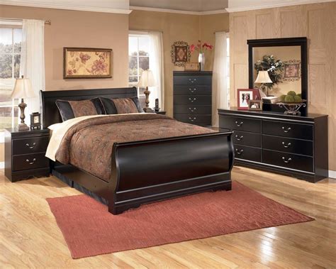 Clearance Badcock Furniture Bedroom Sets Buy Hefner Platinum 5 Pc Queen Bedroom Part