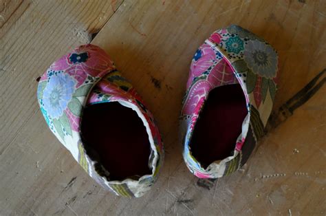 northern roots diy baby shoes