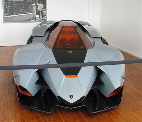 The fully functioning model is based on the gallardo. Lamborghini Egoista - Lamborghini Egoista - qaz.wiki