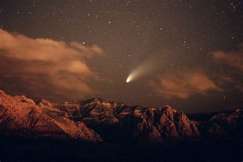 20 Years Ago Las Vegas Photographer Caught Hale Bopp Comet Science