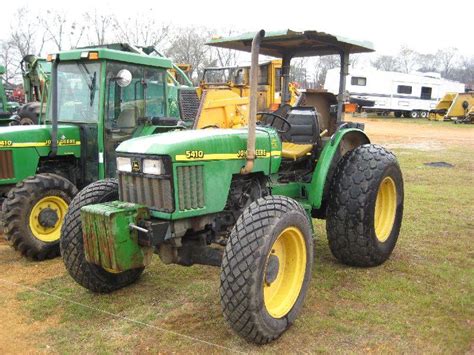 John Deere 5410 4x4 Farm Tractor