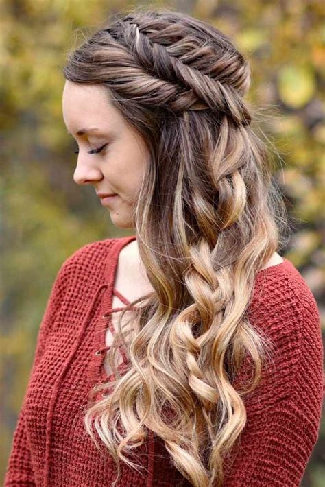 They provide a flattering shape and sufficient length when it comes to ombre or balayage hair ideas. 47 Your Best Hairstyle to Feel Good During Your Graduation ...