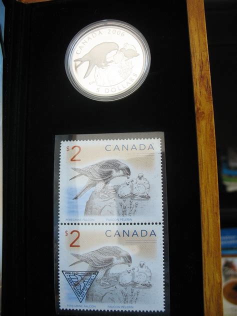 2006 Canada Mintcanada Post Coin And Stamp Set 500 Silver Falcon