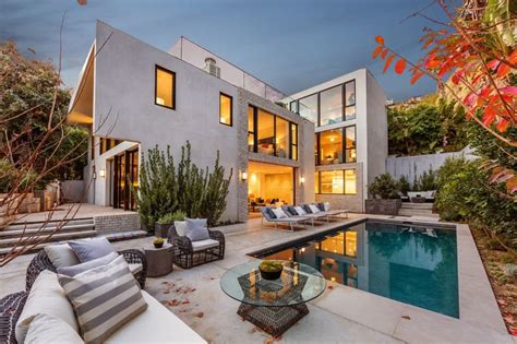 Emily Blunt And John Krasinski List Hollywood Hills Home Popsugar