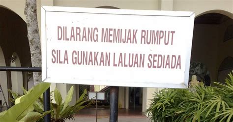 If you want to learn sedia ada in english, you will find the translation here, along with other translations from malay to english. CIKGU WANZU (BAHASA MELAYU): 'SEDIADA' ATAU 'SEDIA ADA'