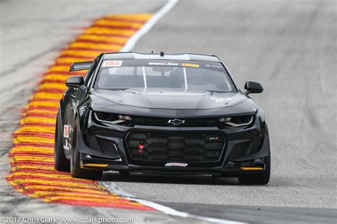 Chevy Showcases Camaro Ss Trans Am Race Car With Zl1 1le Parts