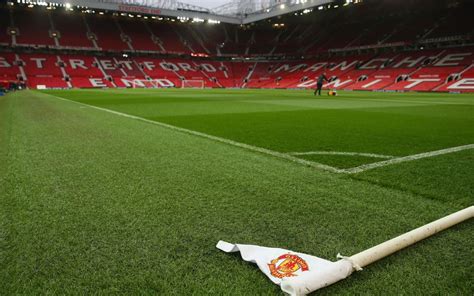 Manchester United News Club Posts Record First Quarter Revenue Of £141million London Evening