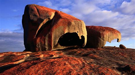 Remarkable Rocks On Kangaroo Island Australia Rocks Desert Hill