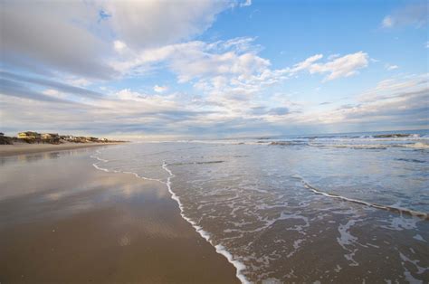With more than 100 miles of breathtaking shoreline just off the coast of no. 20 Things To Do With Your Kids In The Outer Banks - Today ...