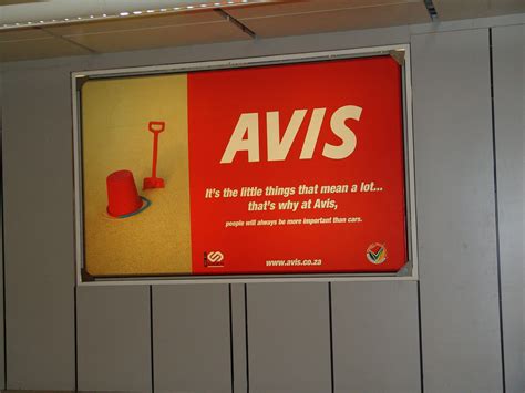 Avis Car Rental Logo