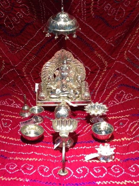 Silver Ganesha With Silver Pooja Articles Silver Pooja Items Silver