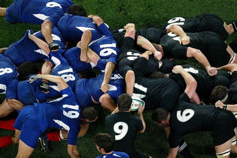 Rugby Team Building pour souder vos équipes - Passionnément Events