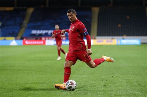Maria santos luis santos antonio santos robert santos lisa santos george santos richard santos frank santos mark santos ron santos jorge santos sara santos juan santos manuel. Cristiano Ronaldo desperate to play after COVID-19 ...