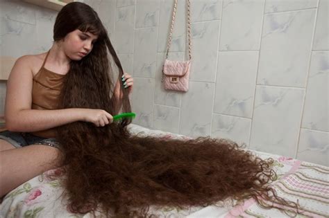 One time for the world's flyest form of art: Share Good Stuffs: 12 Year-old Girl's Long Hair - The Real ...