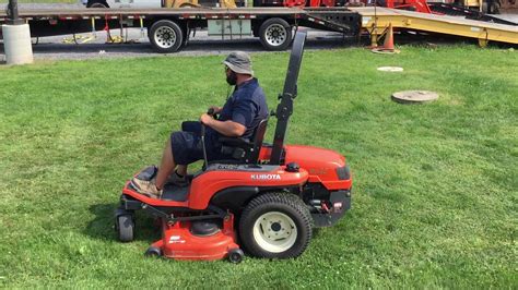 Kubota Zg23 Zero Turn Mower Youtube