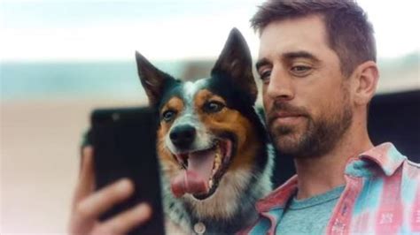 Aaron Rodgers And His Dog Rigsbee In New State Farm Commercial