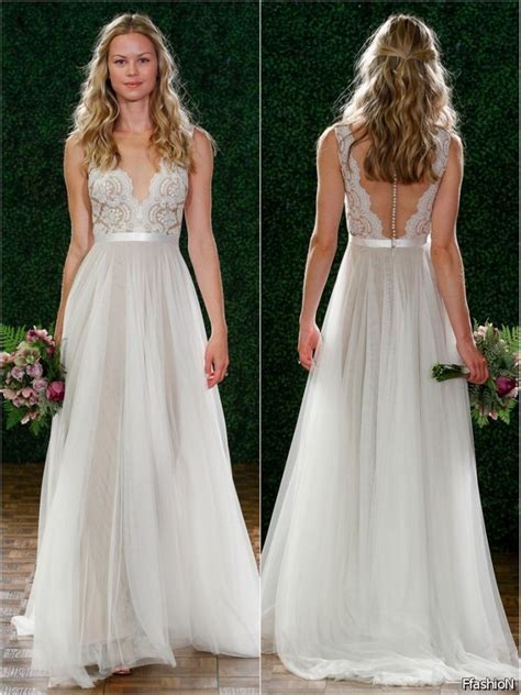 Having a perfect wedding arch is as important as choosing the right wedding dress, because it is in front of this arch that many magic and touching moments occur. Simple Beach Wedding Dresses 2016-2017 - 24Fashion ...