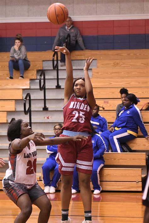Lady Tiders Breeze Past Lakeside Prep For Ouachita Tournament This Weekend Minden Press Herald