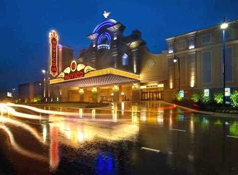 Here's a list of the top chicago. The 5 Best Movie Theaters in Chicago* - Hammervision