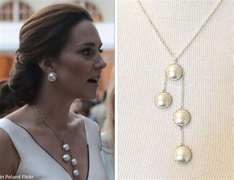 Catherine Duchess Of Cambridge Pearl Earrings Famous Person