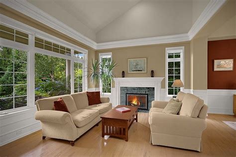 Installing crown moulding on angled ceiling by using three different moulding styles joined together to create one, seamless moulding look. The 25+ best Crown moulding vaulted ceiling ideas on ...
