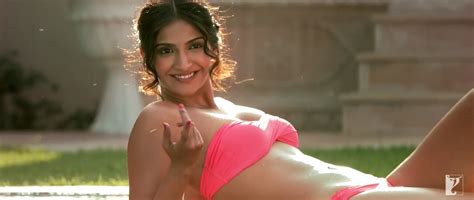 Sonam Kapoors Bollywood Bikini Debut In Bewakoofiyaan
