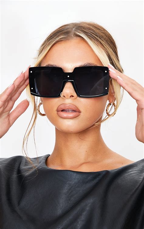 Black Lens Square Frame Oversized Sunglasses Prettylittlething Ca