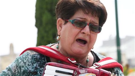 Root definition to shut, close nasb. ‫בן אדם בעולם - עדנה רימון שרה לעמוס ז"ל בחלקה הצבאית ...