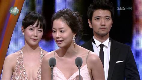 indo sub cut sbs drama award 2008 moon chae won and moon geun young | first moment joon chae. Moon Chae Won News Star SBS Drama Awards 2008 - YouTube