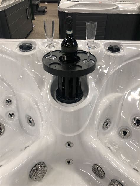 Choose whirlpool products and appliances and trust they'll handle your family's chores with care. Whirlpool San Antonio **Premium Version** | 3 Personen | 4 ...