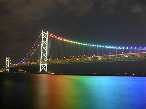Akashi kaikyō bridge is the world's longest suspension bridge in the world with a length of 3911 meters (12,831 ft). Beautiful Bridges: Akashi Kaikyo bridge